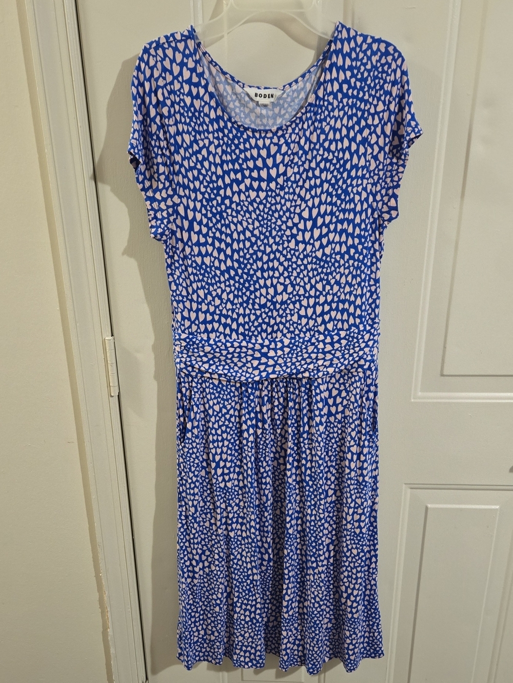Boden Amelie Jersey Dress Fit And Flare 8 Blue Pink Hearts Ruched Waist Pockets